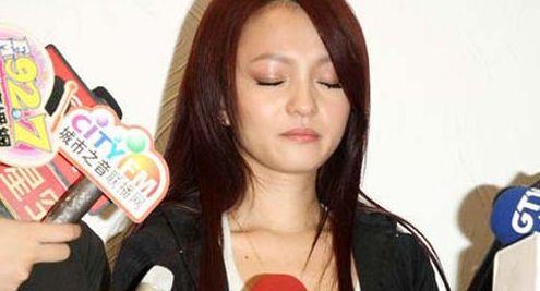 张韶涵爸爸爆料视频大全,揭秘家庭纷争背后的真相 第2张 张韶涵爸爸爆料视频大全,揭秘家庭纷争背后的真相 第2张